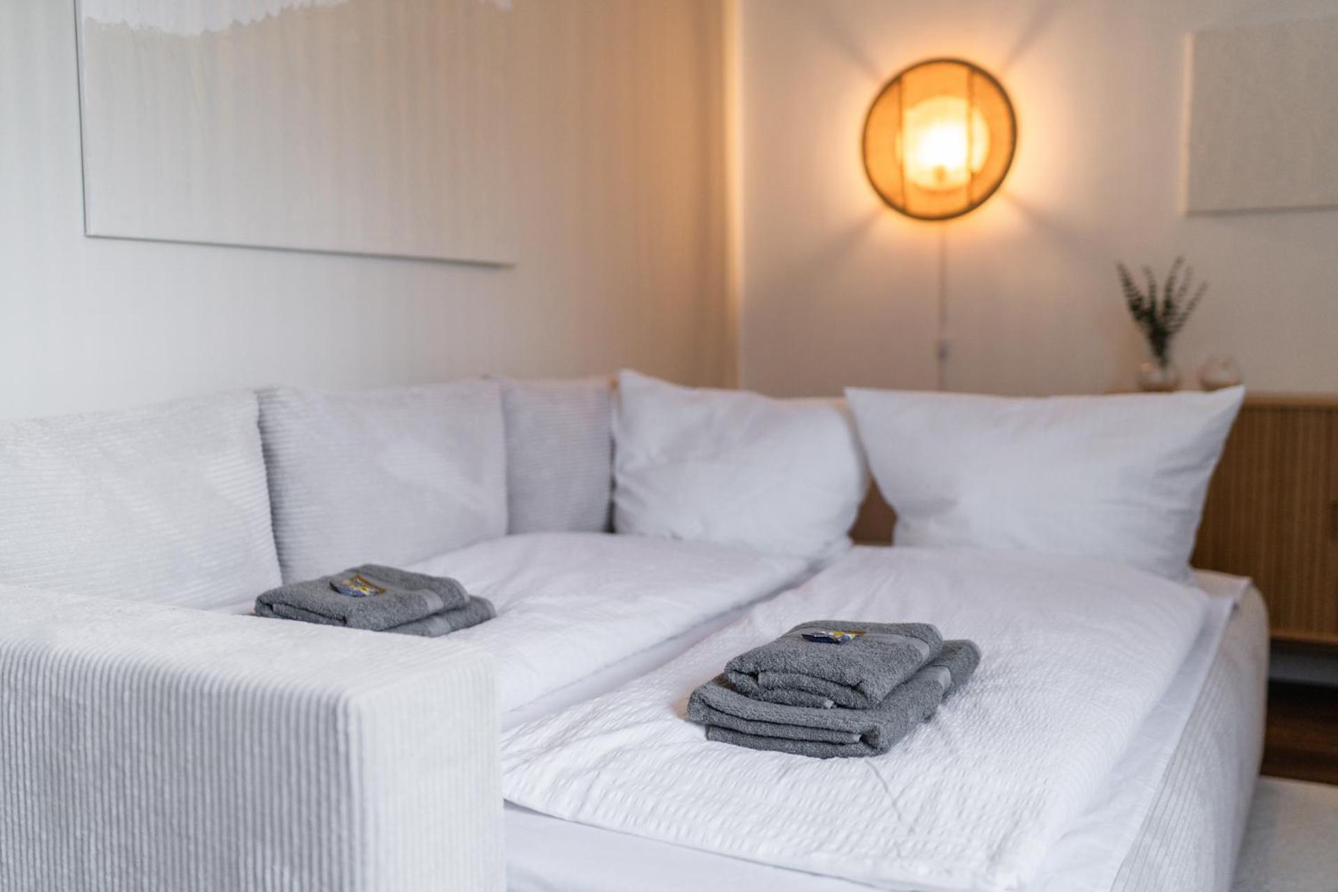 Mitten In Wolfsburg - Happyhome - 2 Zimmer, 6 Personen, Outletcenter, Autostadt, Vw-Nah, Parken Ngoại thất bức ảnh
